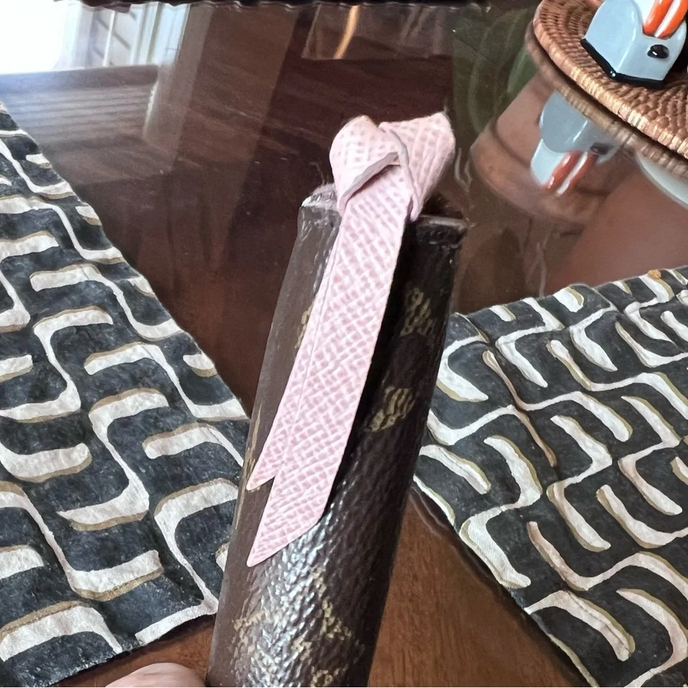 Authentic Louis Vuitton Rose Ballerine Pink and Brown Zipper Clemence zip Wallet - Picture 12 of 14